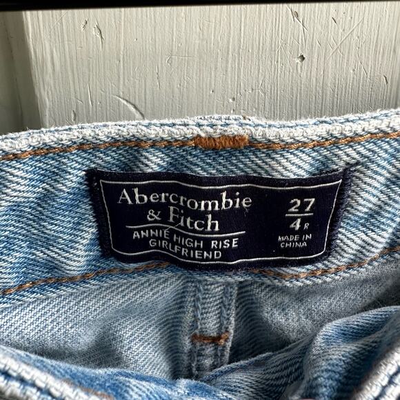Abercrombie & Fitch Annie High Rise Girlfriend Jeans - Picture 8 of 10